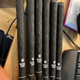 UST Mamiya Black Recoil ES 780 F4 5-PW Iron Shafts.